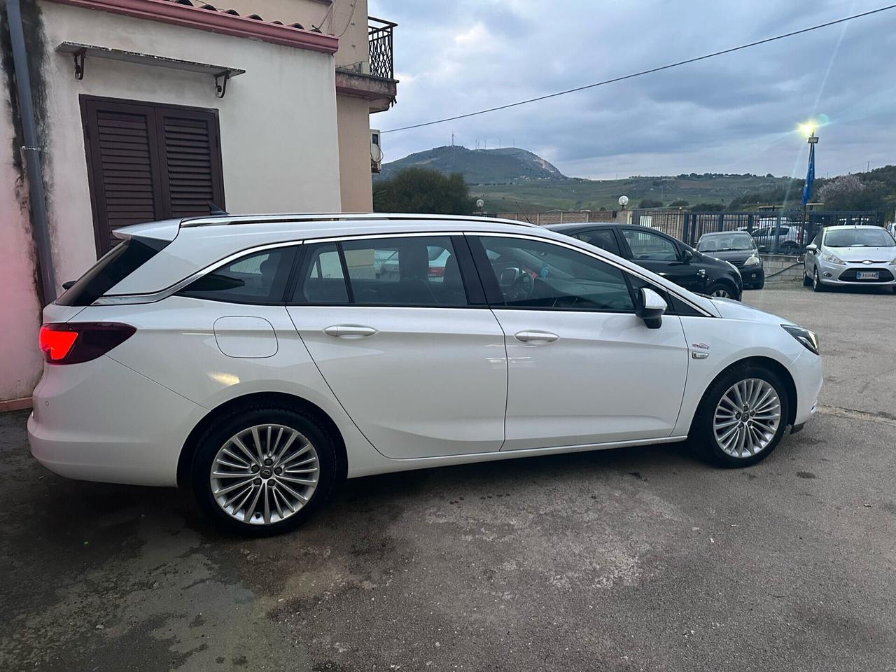 Opel Astra 1.6 CDTi 110CV Start&Stop Sports Tourer Business