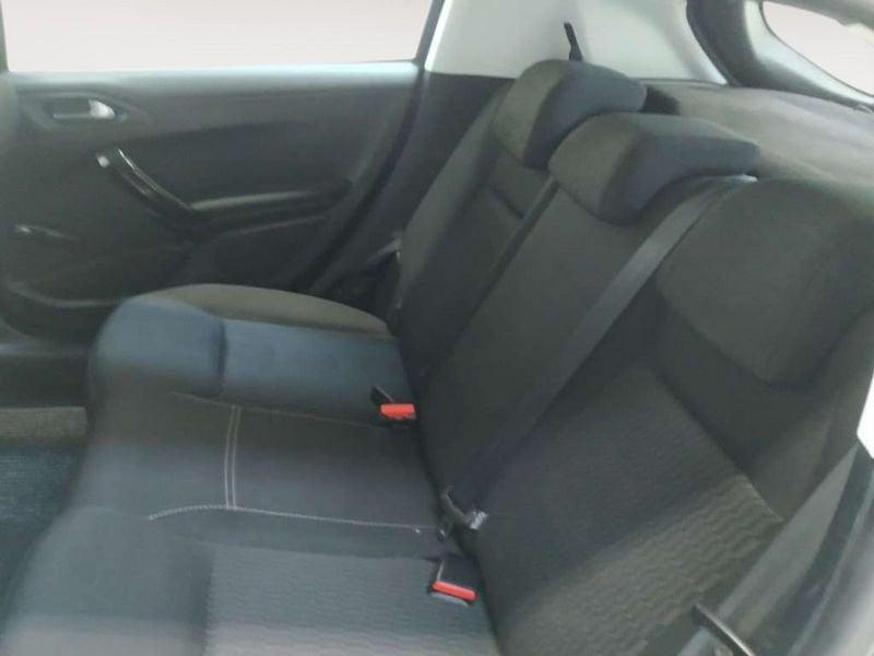 Peugeot 208 5p 1.6 bluehdi Active 75cv