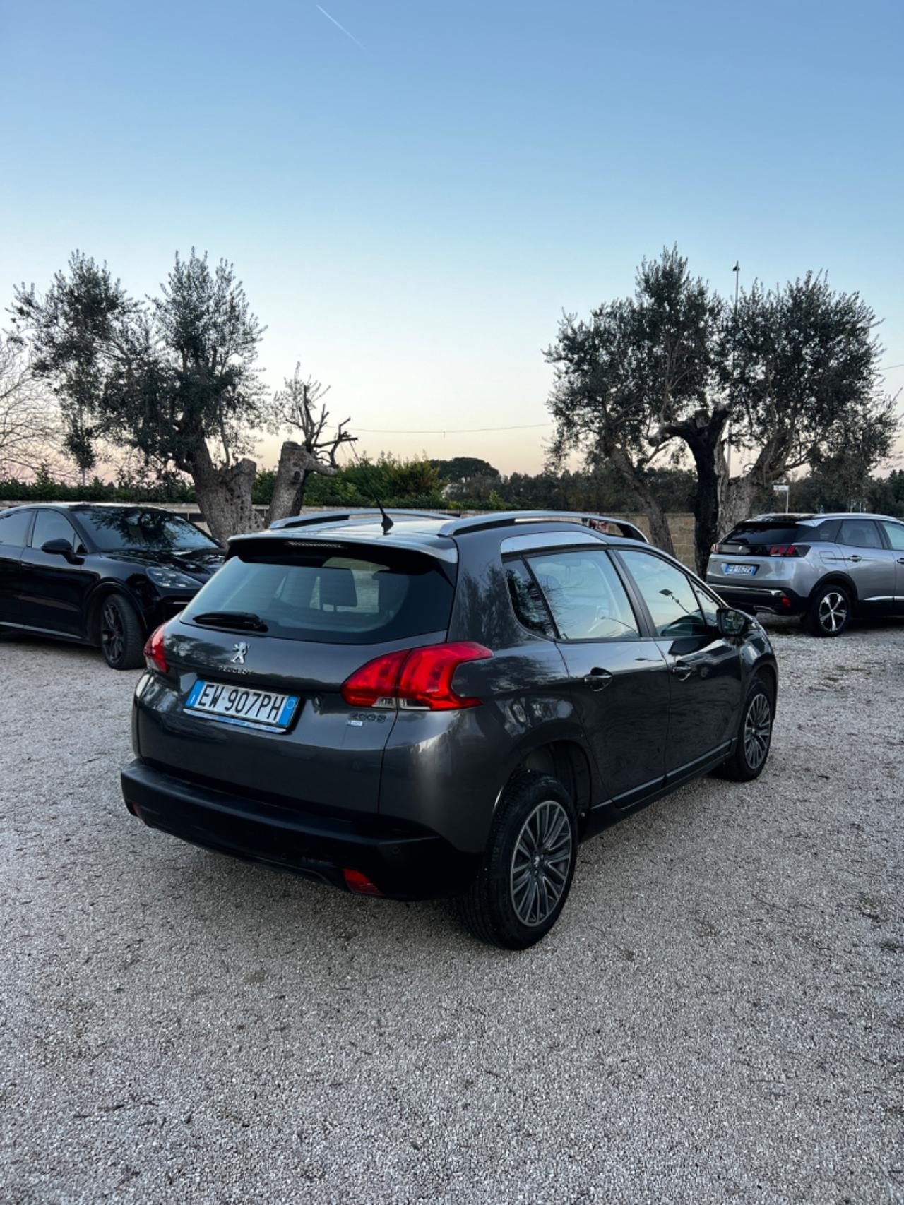 Peugeot 2008 1.6 e-HDi 92 CV Stop&Start Allure km 130000 ufficiali!!