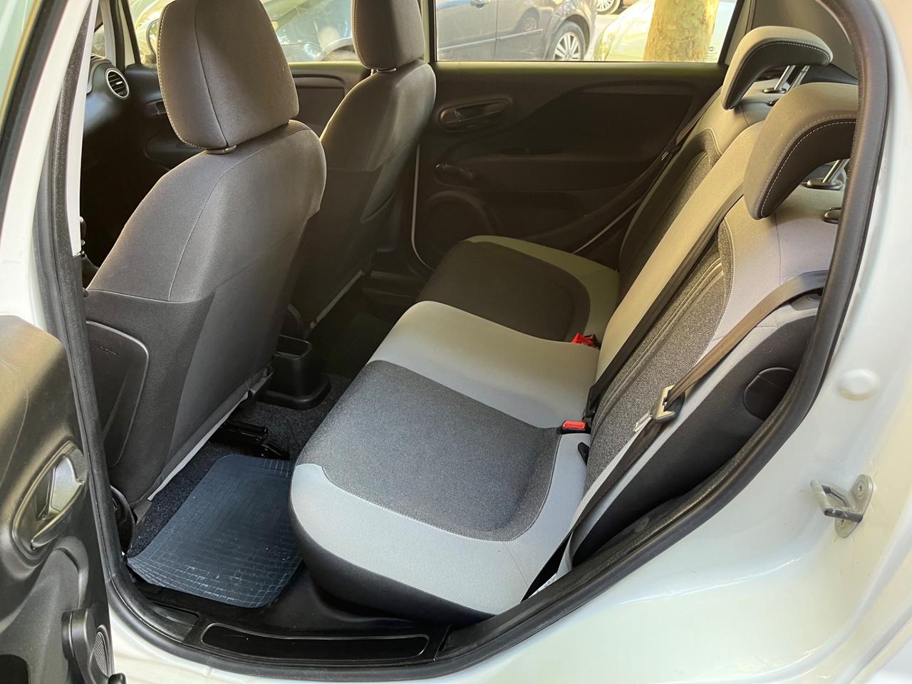 Fiat Punto 1.2 8V 5 porte Street