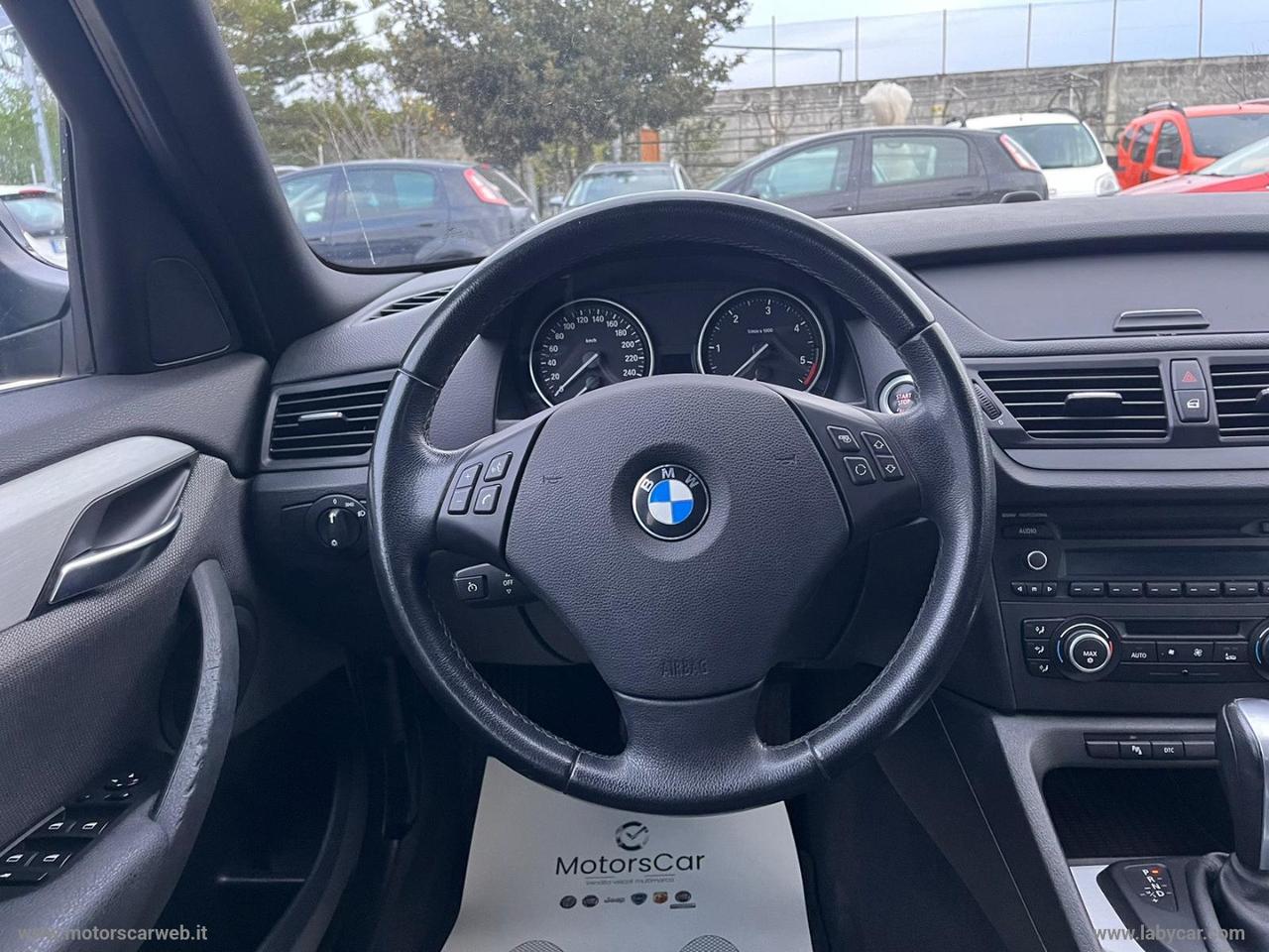 BMW X1 sDrive18d Attiva
