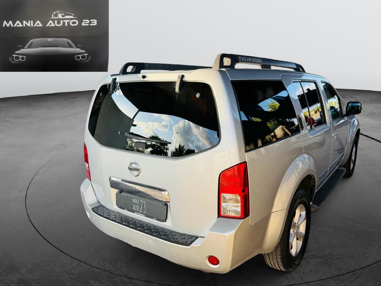 Nissan Pathfinder 2.5 dCi Sport Platinum*AUTOMATICO*7 POSTI*