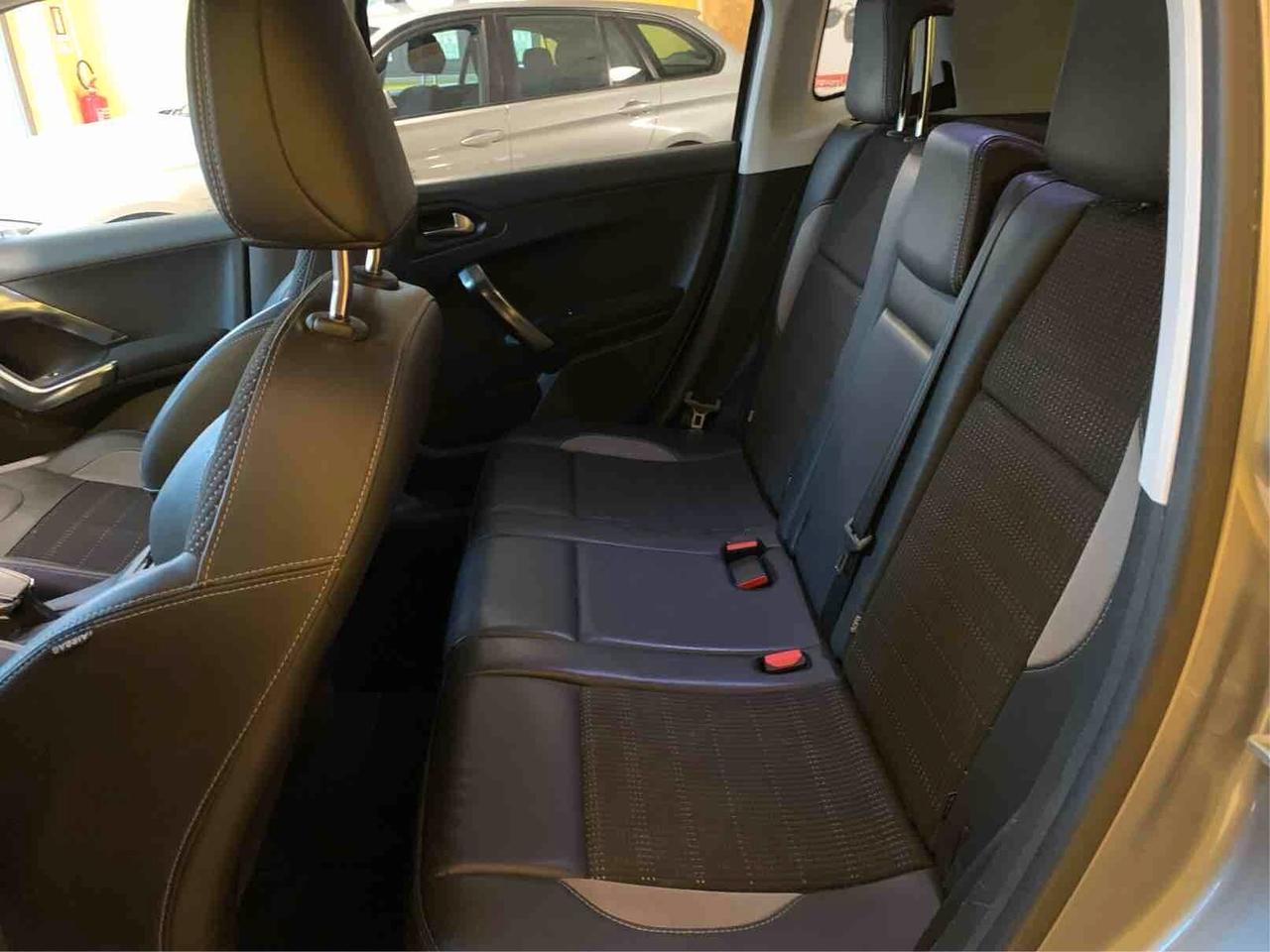 Peugeot 2008 1.6 e-HDi