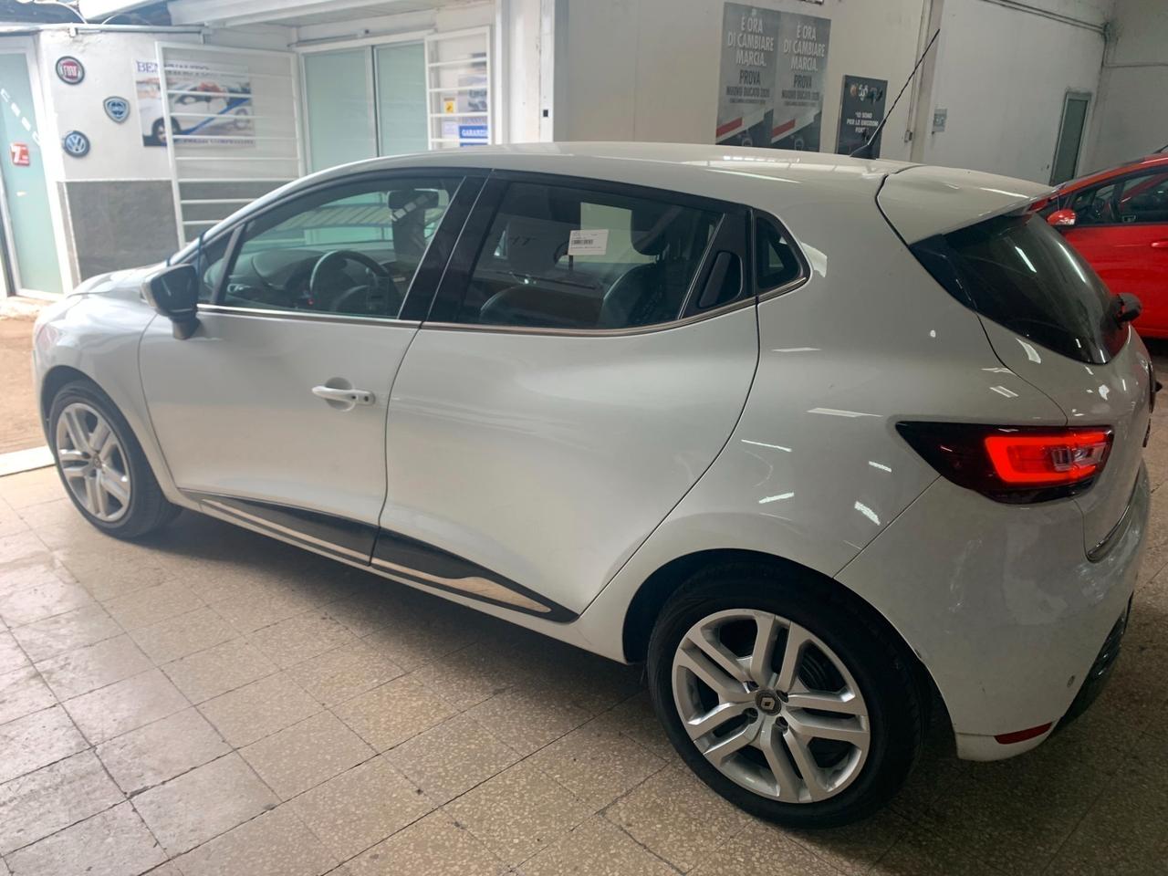 Renault Clio dCi 8V 90CV Start&Stop 5 porte Energy Zen