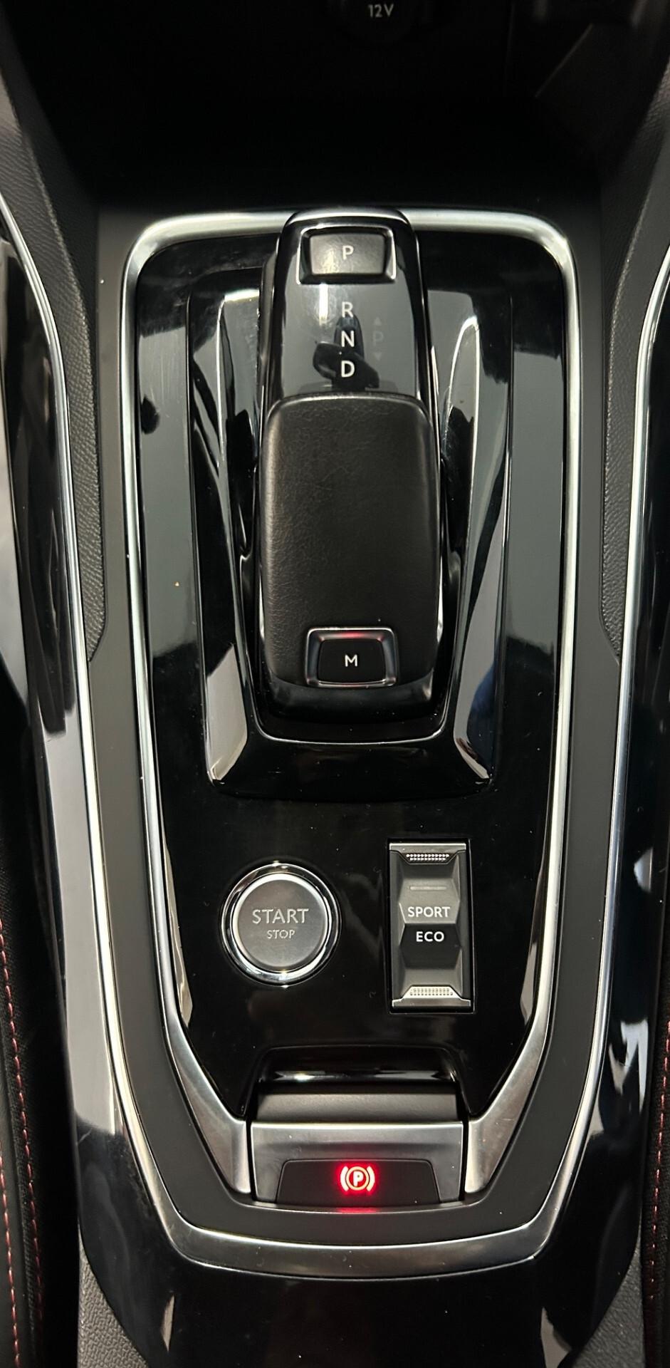 Peugeot 308 1.5 BLUEHDI GT Line 130cv EURO6