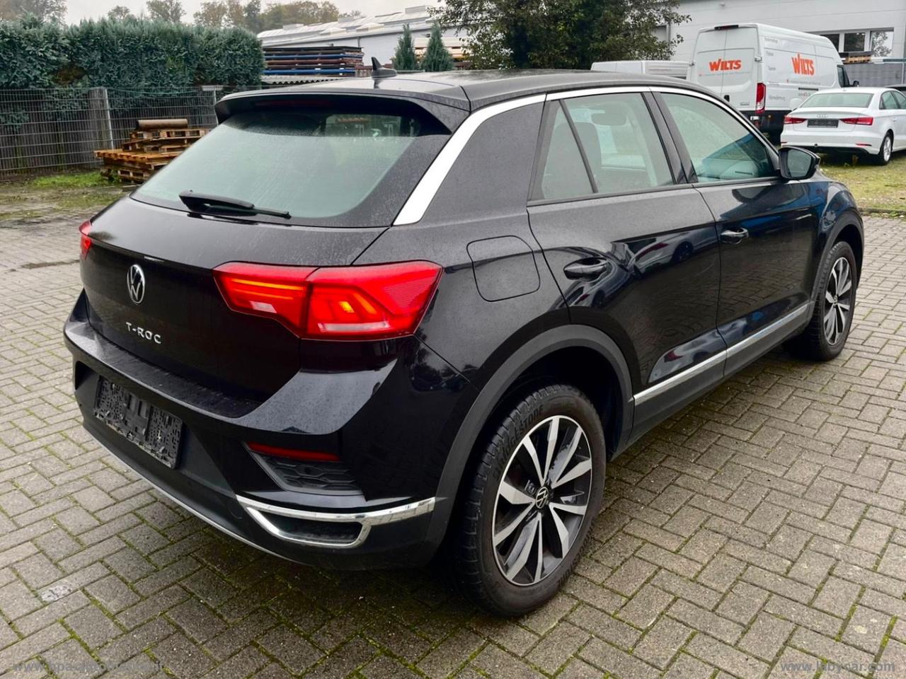 VOLKSWAGEN T-Roc 2.0TDI LED NAVI VIRTUAL