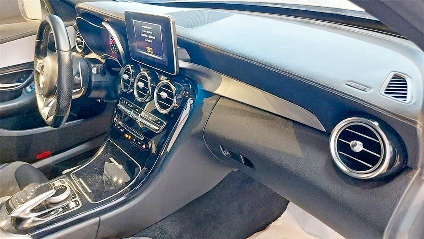 Mercedes-benz C 63 AMG S.W.