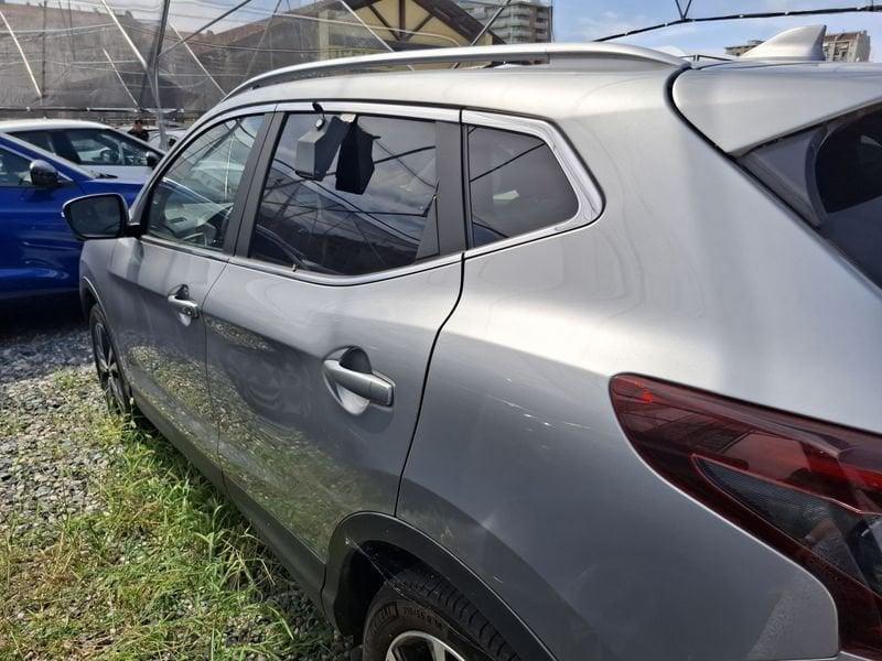 Nissan Qashqai 1.3 dig-t N-Connecta 140cv
