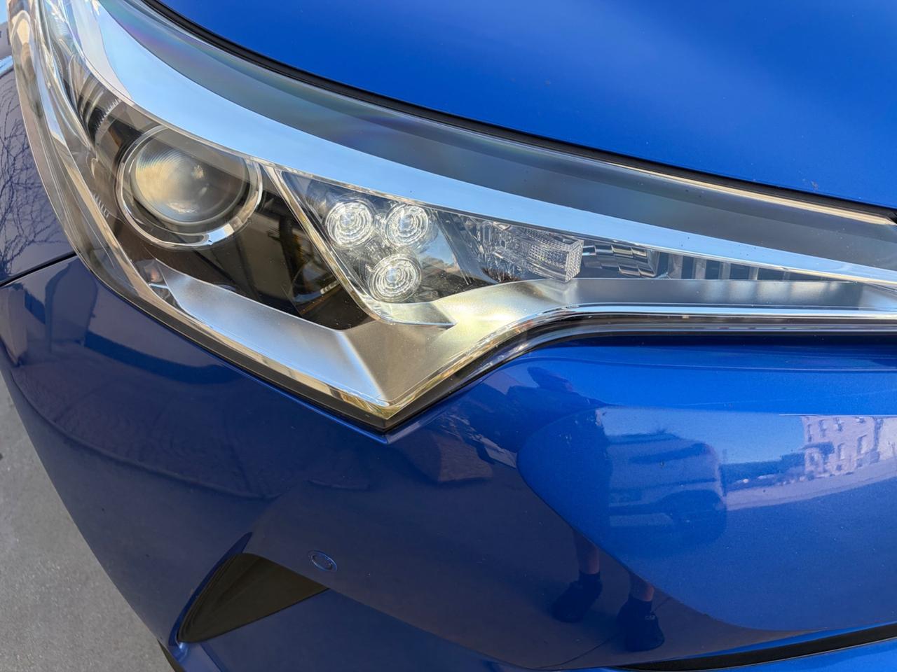 Toyota C-HR 1.8 Hybrid E-CVT Lounge