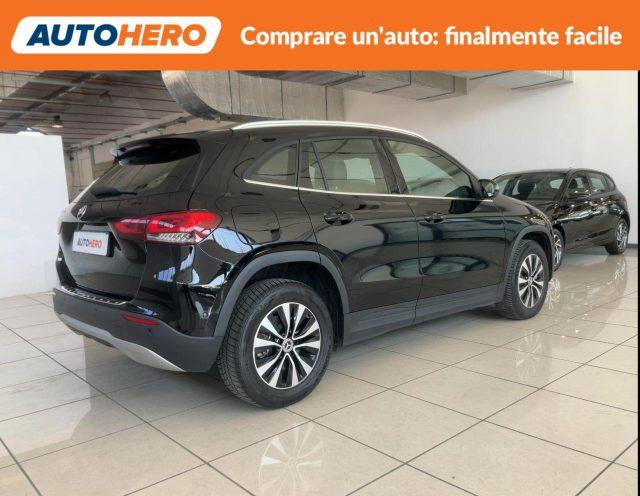 MERCEDES-BENZ GLA 250 e hybrid EQ Business Extra