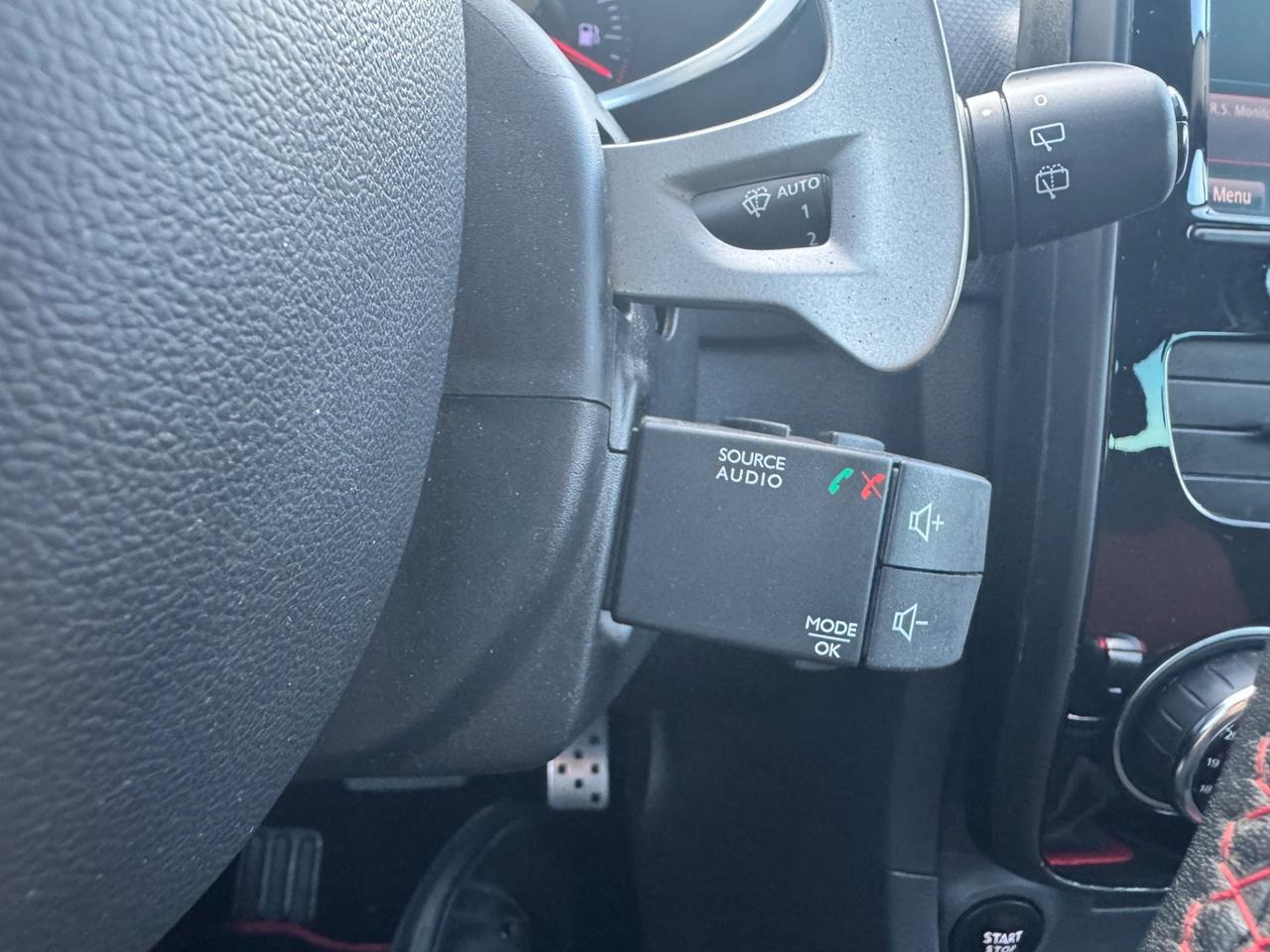 Renault Clio R.S. Trophy 220CV EDC 5P Energy