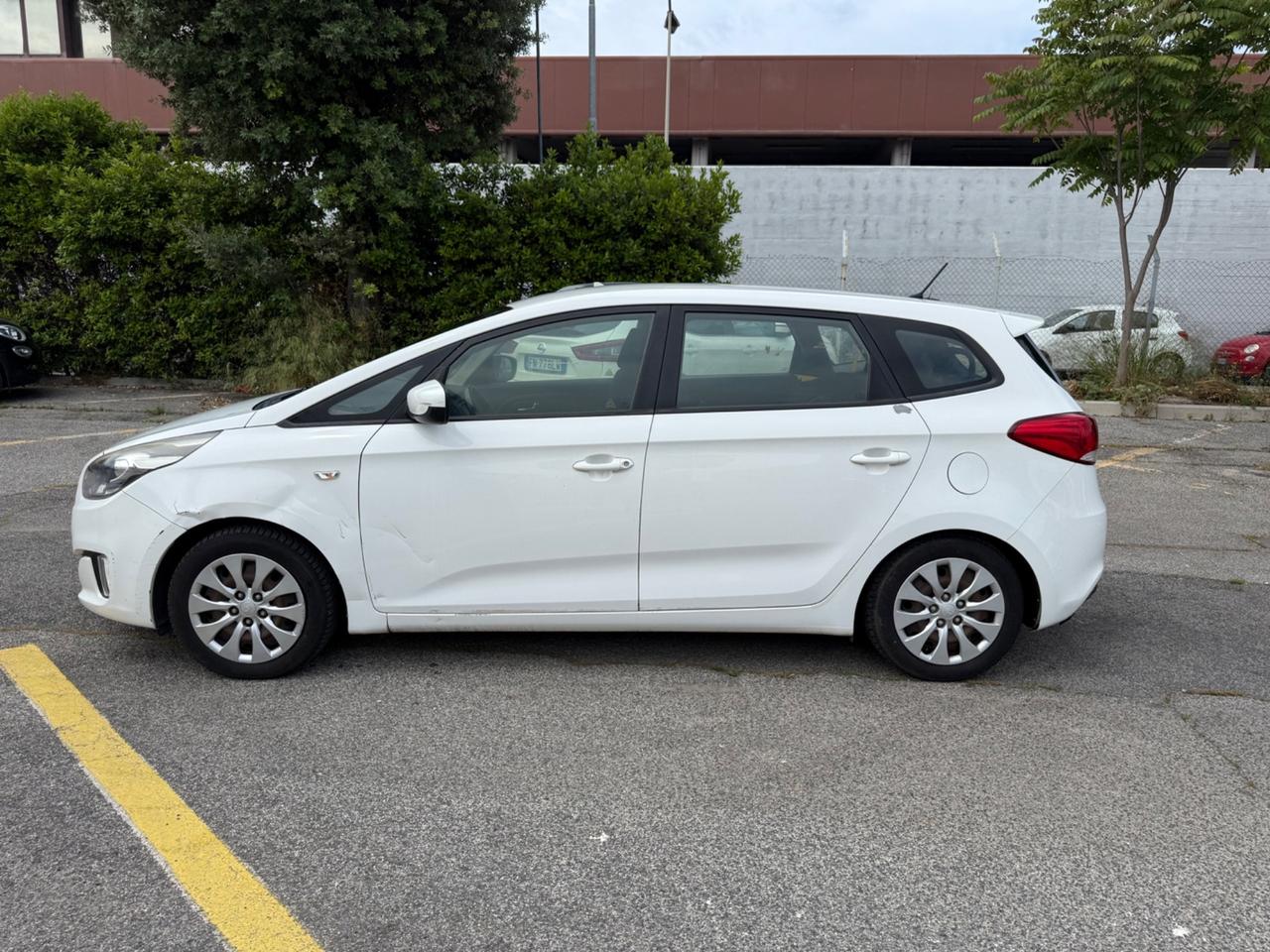 Kia Carens 1.6 GDI Class GPL