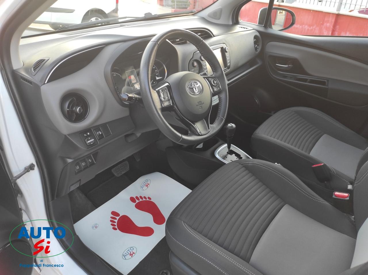 Toyota Yaris 1.5 Ibrida - 73cv CAMBIO AUTOMATICO