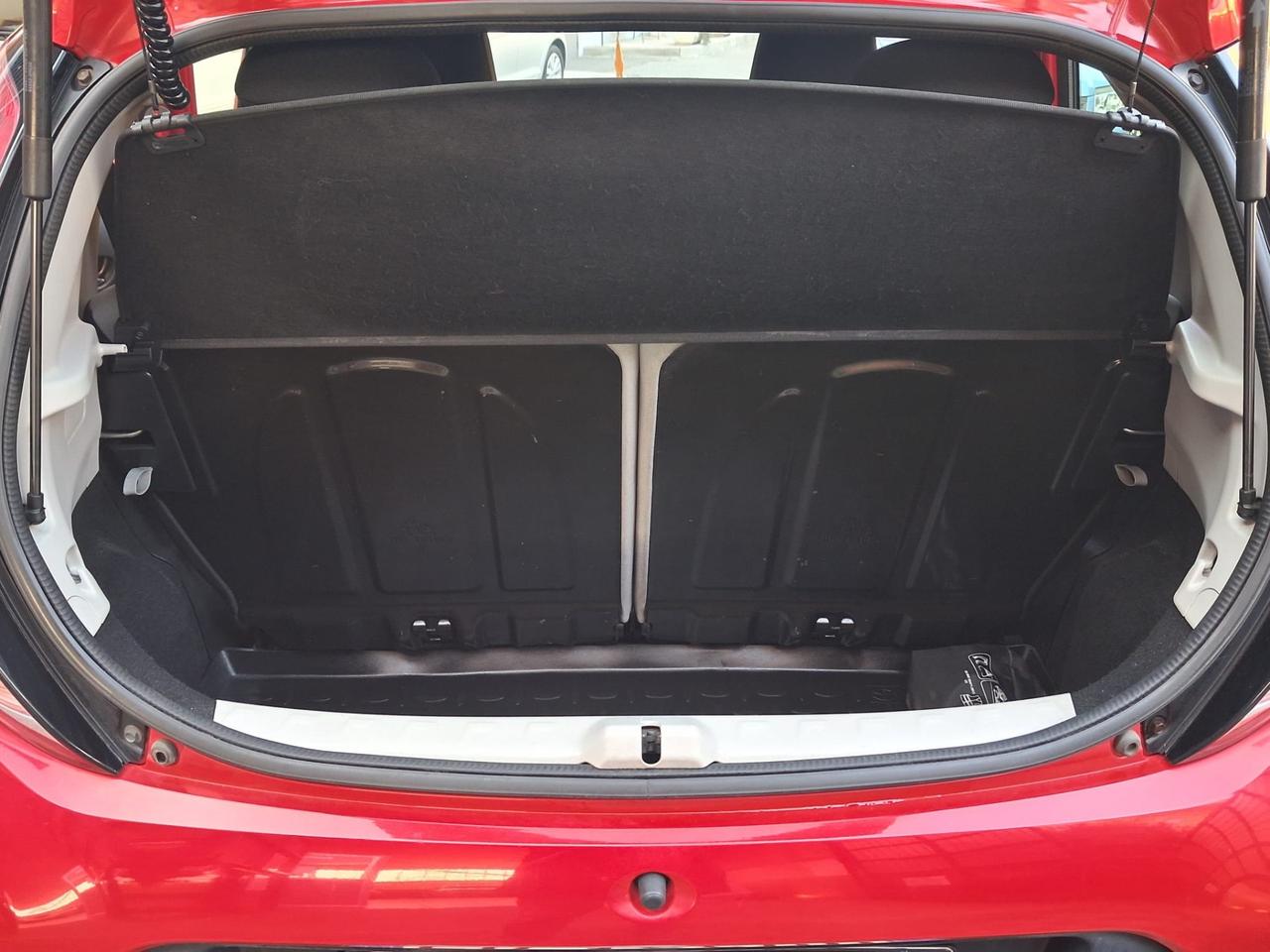 Toyota Aygo 1.0 VVT-i 69 CV 5 porte x-cool