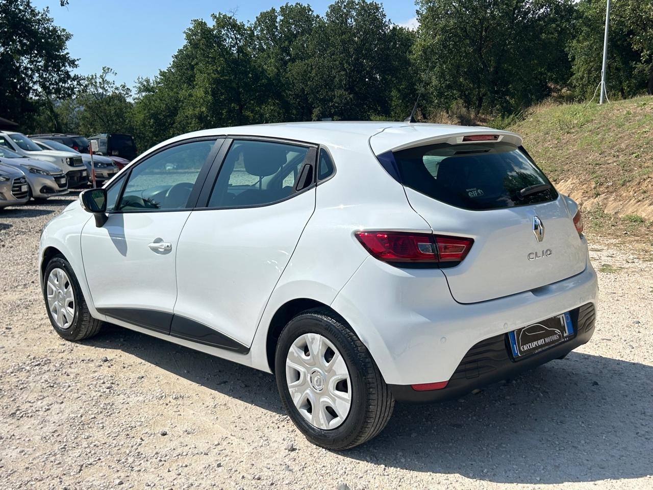 Renault Clio 1.2 75CV GPL 5 porte Wave gpl revisionato neopatentati