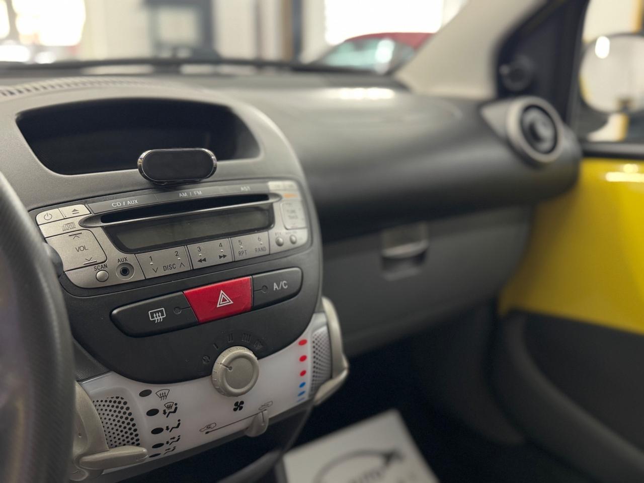 Peugeot 107 1.0 68Cv Plaisir
