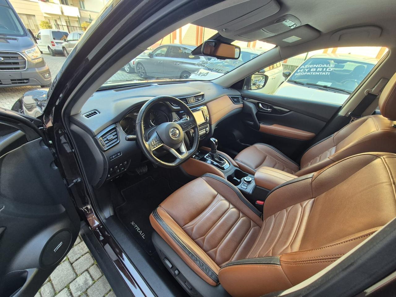 Nissan X-Trail 2.0 dCi Tekna 4wd xtronic -GANCIO T