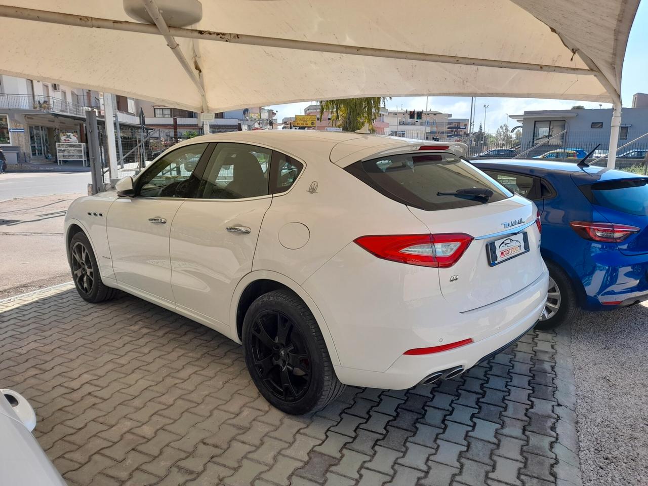 Maserati Levante V6 Diesel AWD Gransport MOTORE KM0