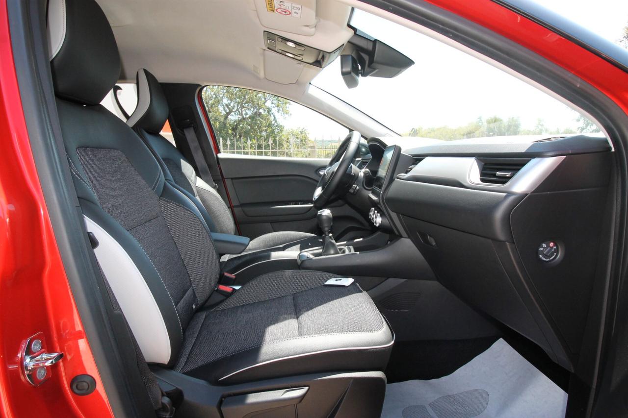 Renault Captur TCe 100 GPL INTENS|2023
