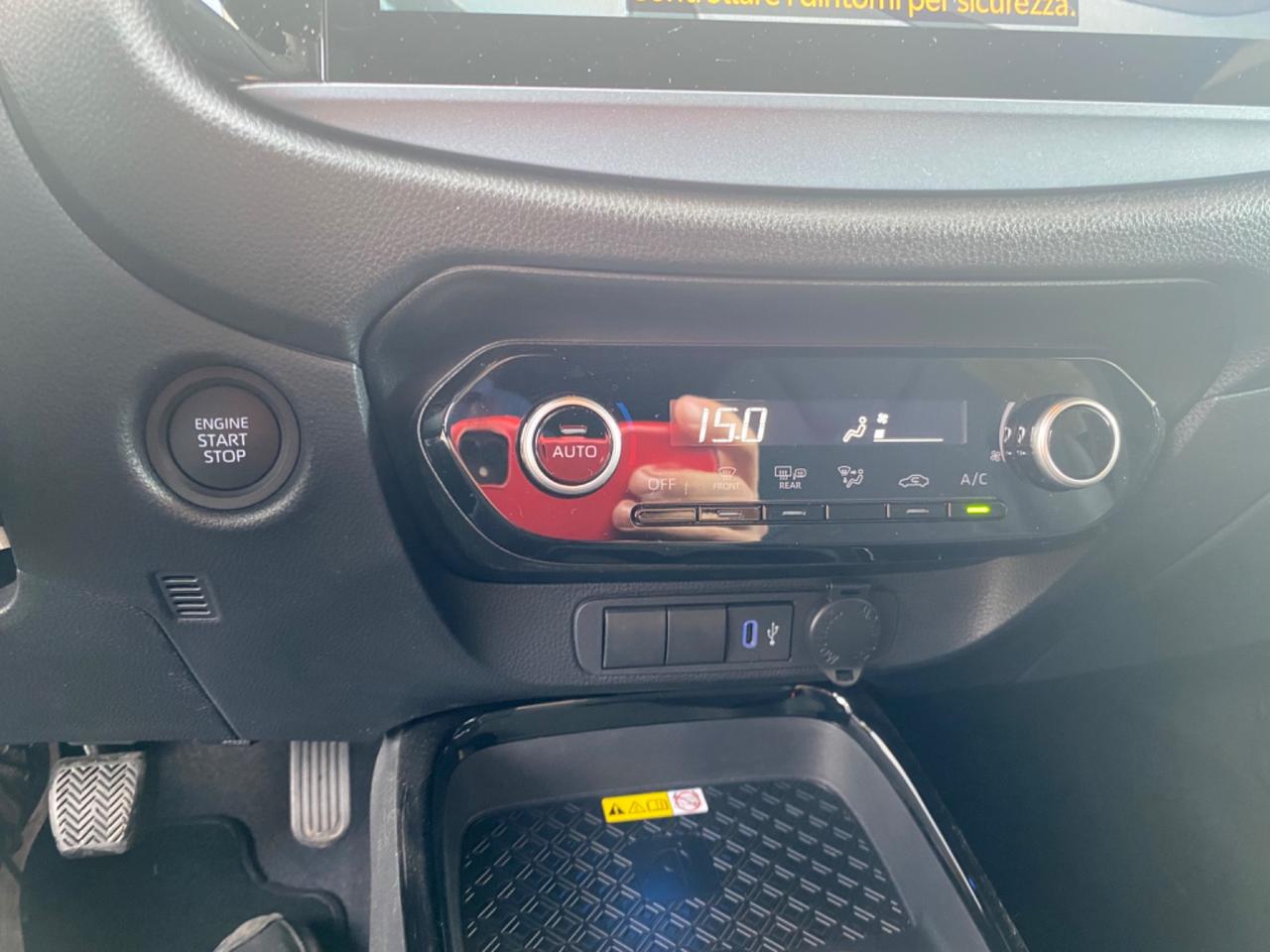 Toyota Aygo X 1.0 VVT-i 72 CV 5 porte Lounge