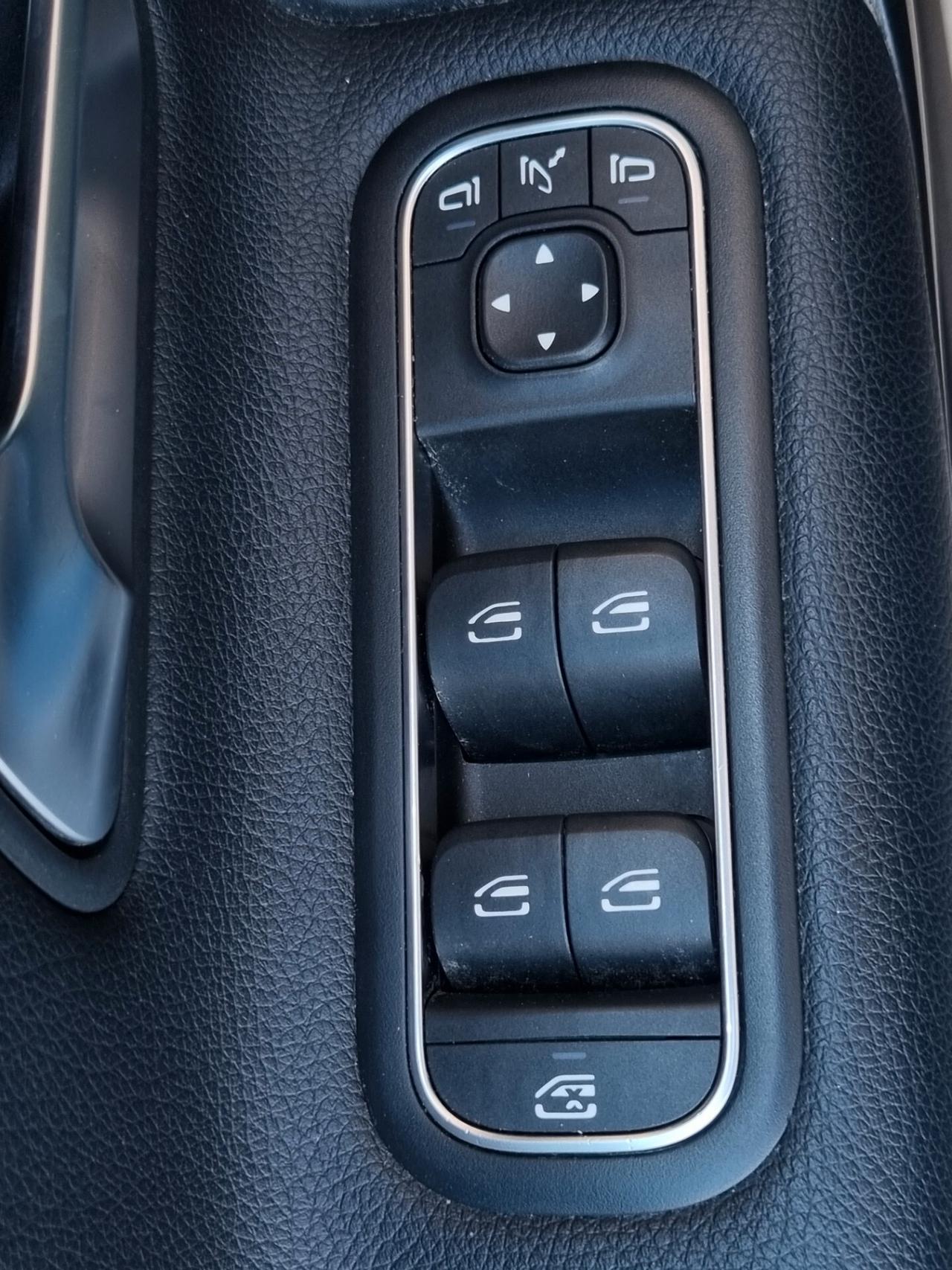 Mercedes CLA Sh.Brake - TETTO APRIBILE
