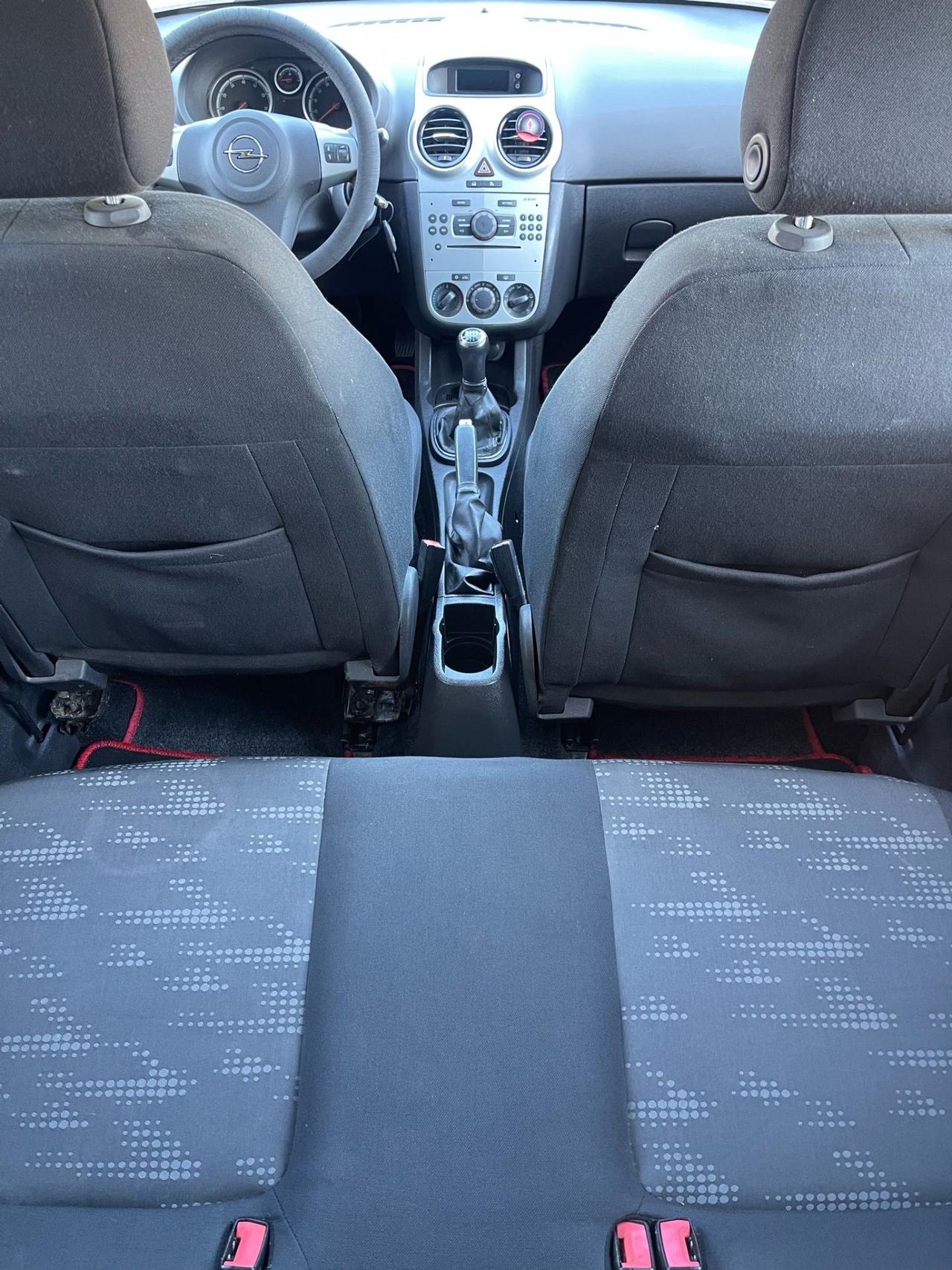 Opel Corsa 1.2 - GPL- NEOPATENTATI