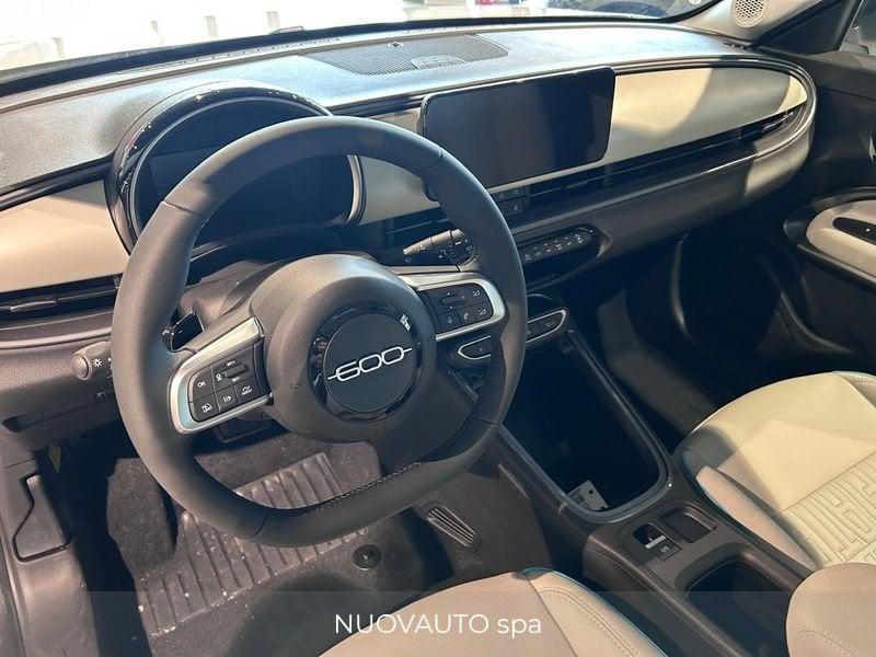 FIAT 600 1.2 Hybrid 100cv La Prima