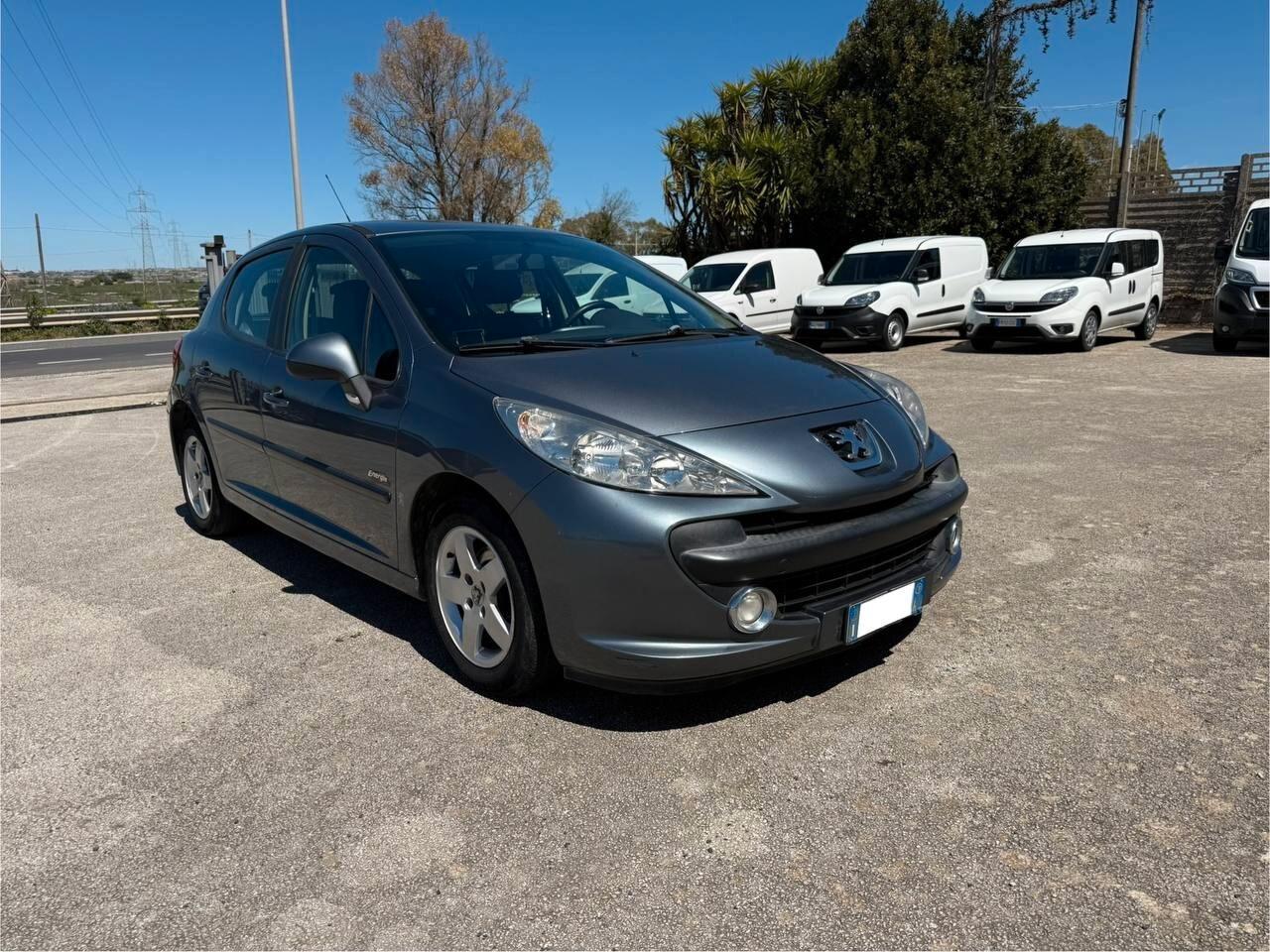 Peugeot 207 1.4 HDi 70CV 5p. Energie Sport