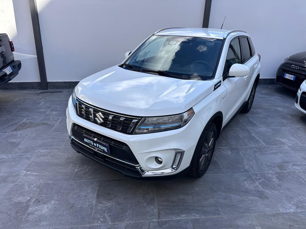 Suzuki Vitara 1.4 Hybrid Top