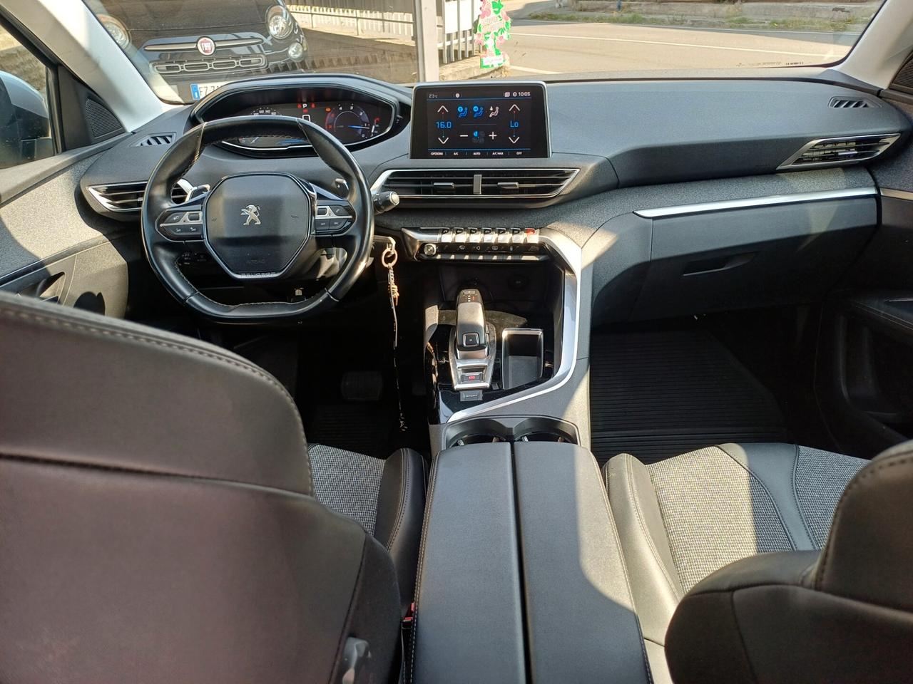 Peugeot 3008 BlueHDi 130 S&S EAT8 Allure