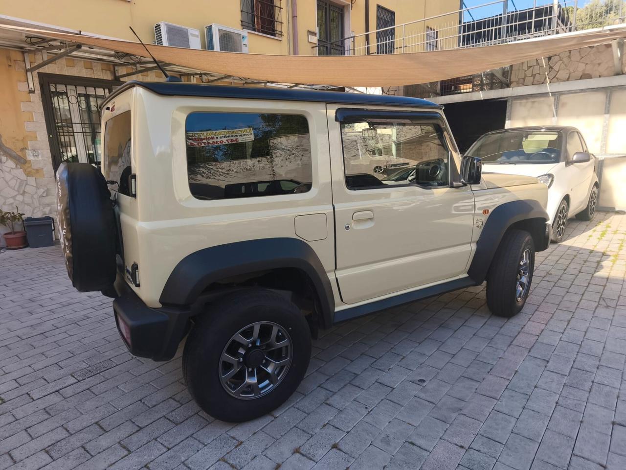 Suzuki Jimny 1.5 5MT Top 4 POSTI