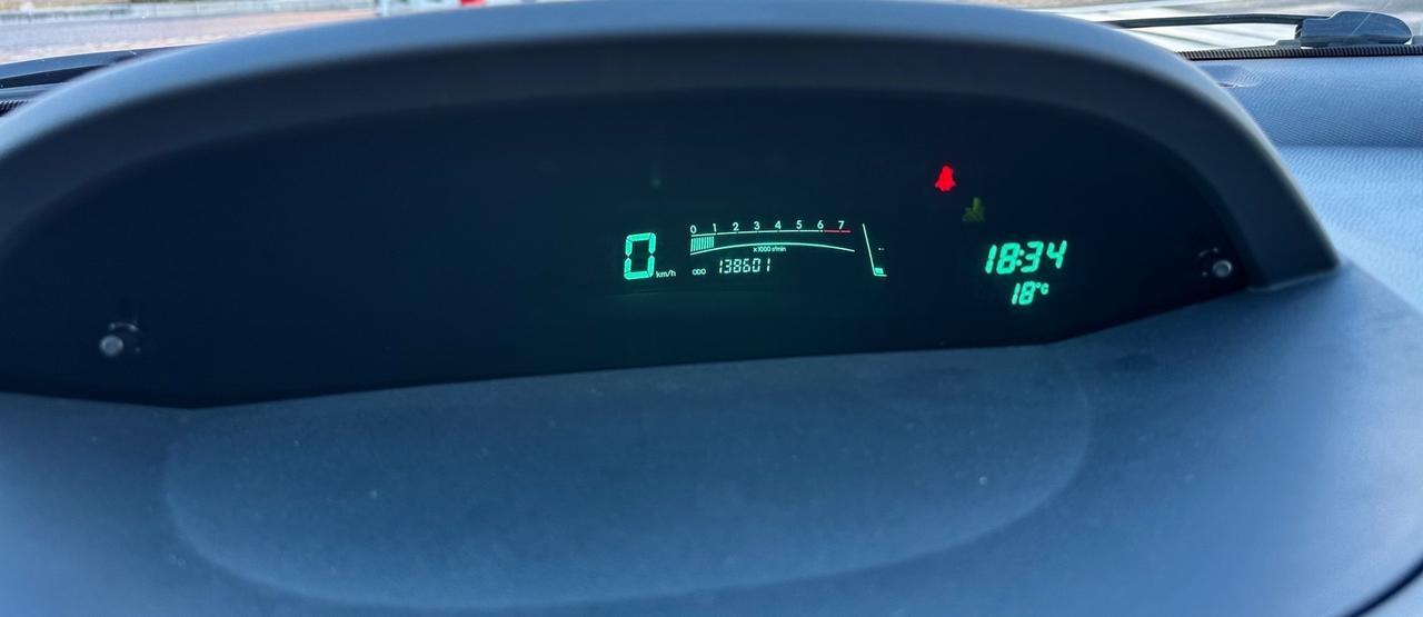 Toyota Yaris 1.0Bz 69Cv 5P - Neopatentati