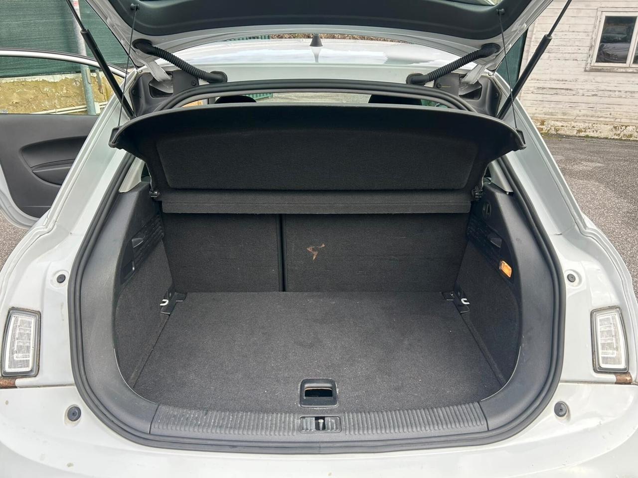 Audi A1 1.6 TDI S tronic Ambition