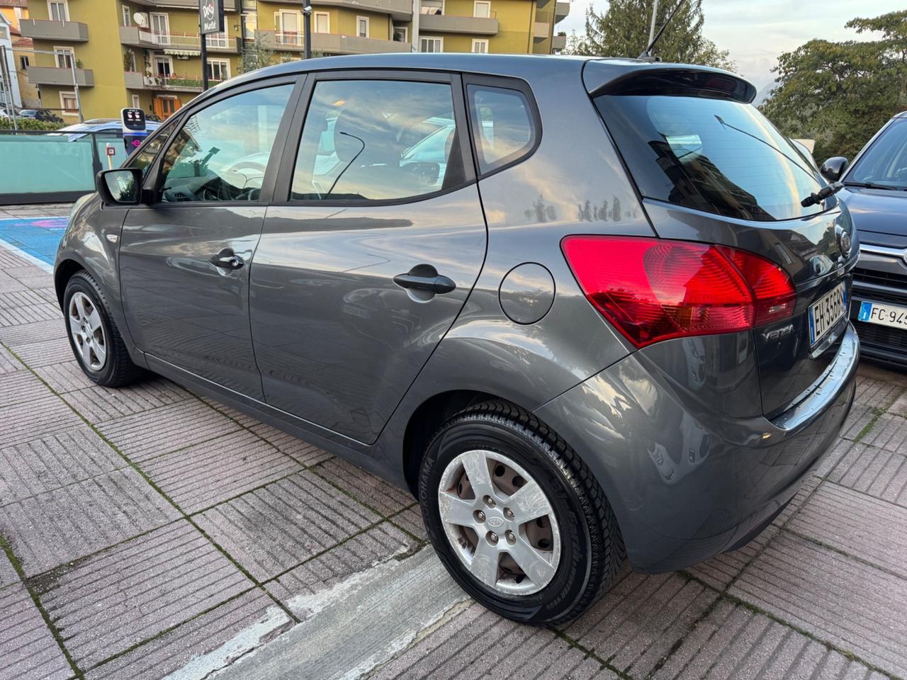 Kia Venga 1.4 CVVT LX Easy