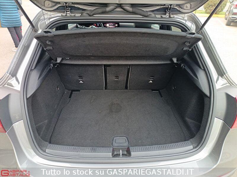 Mercedes-Benz Classe A A 180 d Automatic Progressive Advanced Plus TETTO APRIBILE