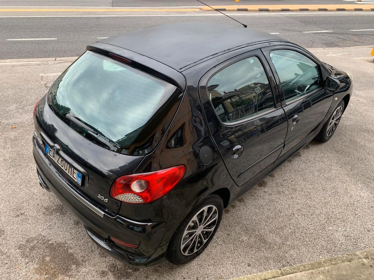 Peugeot 206 Plus 1.1 benz/gpl Neopatentati