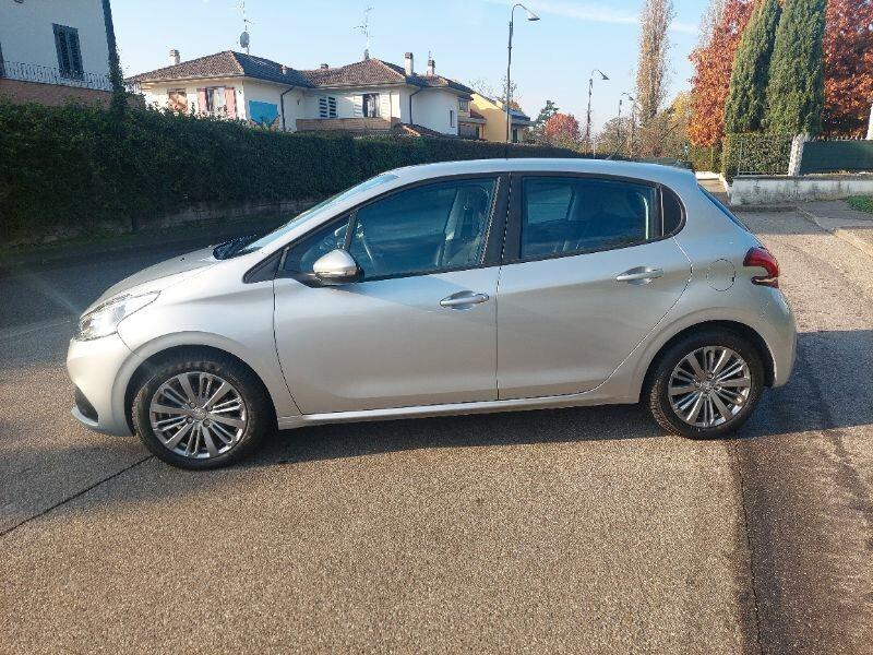 Peugeot 208 PureTech 82 5 porte Access