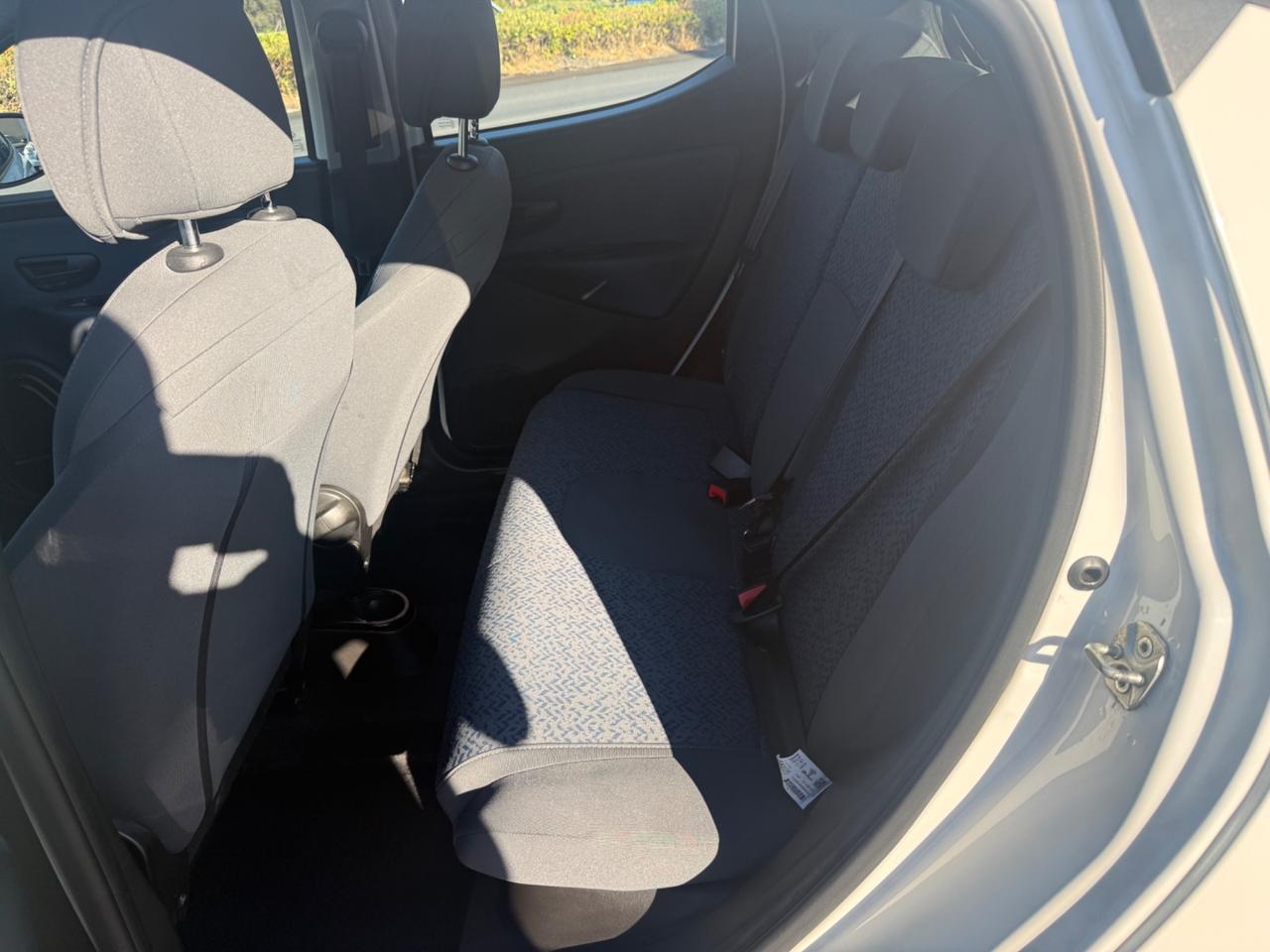 Lancia Ypsilon 1.0 FireFly Hybrid Gold Plus Bianca