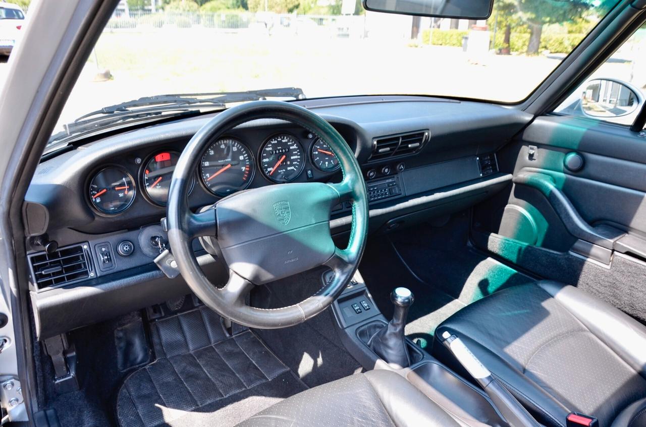 PORSCHE 911 993 3.6 CARRERA 2 COUPE’ 272cv , ASI ORO, PERFETTA , RESTAURO AI MASSIMI LIVELLI , TETTO, PERMUTE