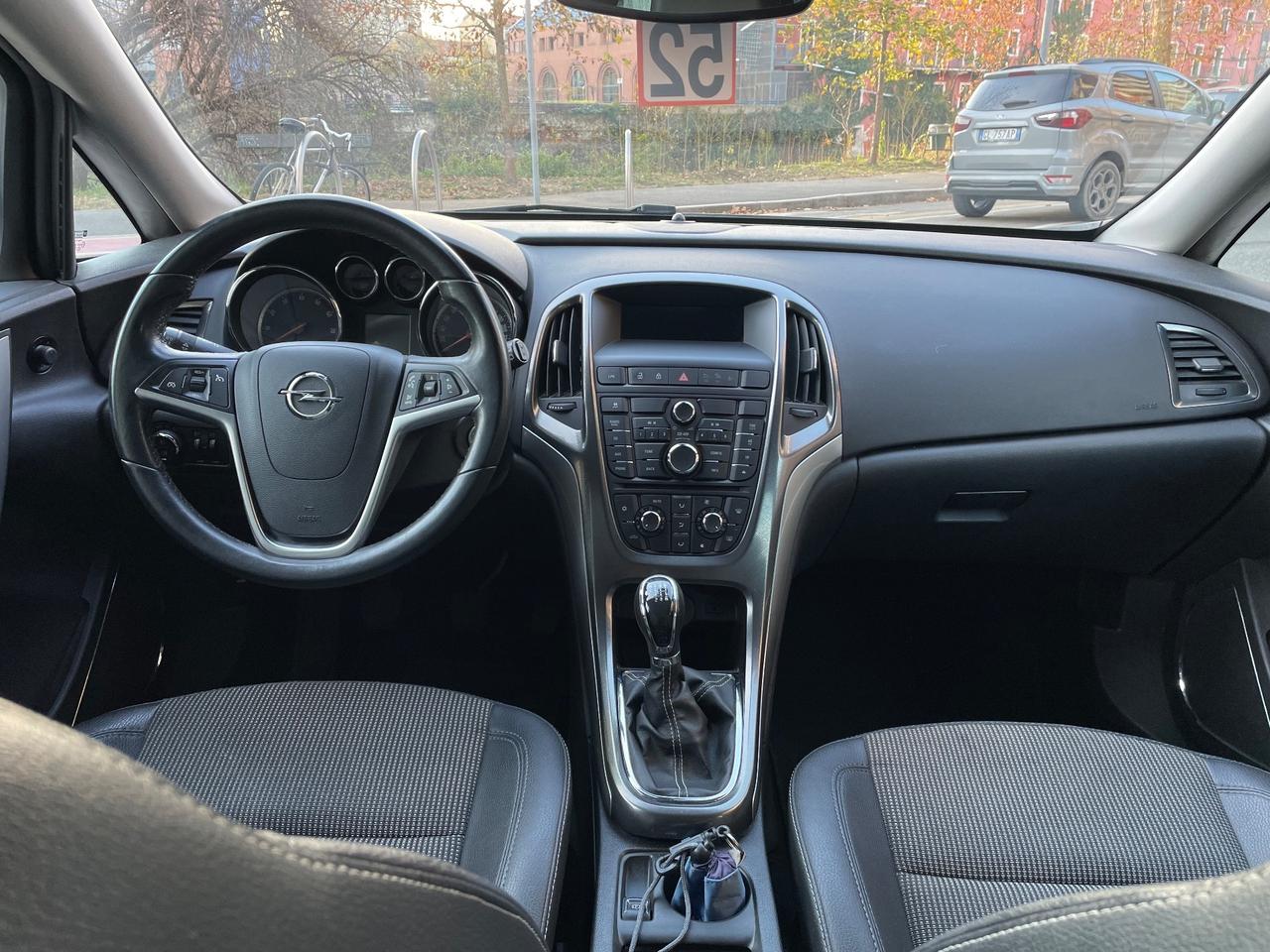 Opel Astra 1.4 Turbo 140CVGPL Cosmo/GARANZIA