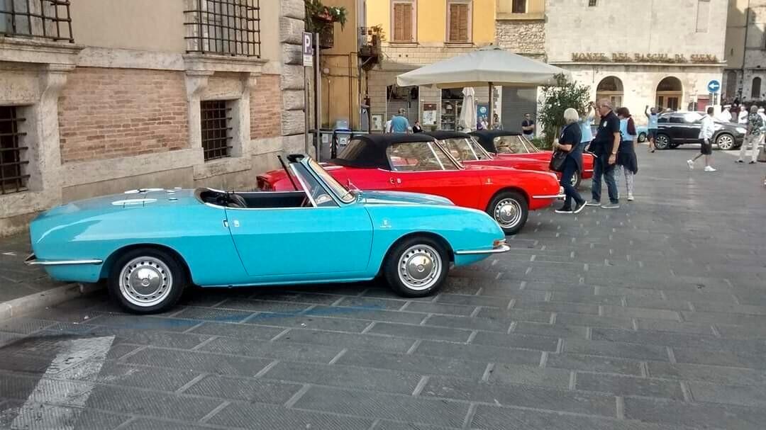 Fiat 850 SPORT SPIDER BERTONE