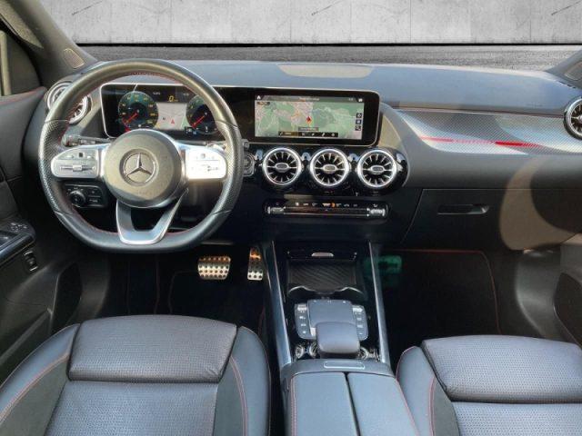 MERCEDES-BENZ GLA 250 Automatic 4Matic Premium