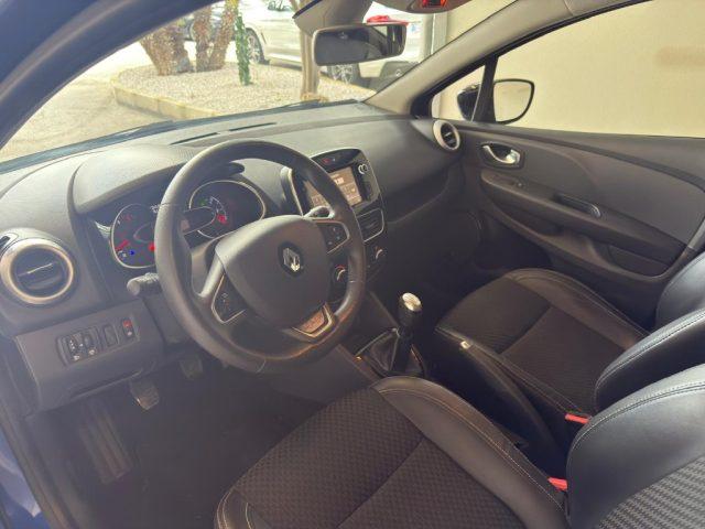 RENAULT Clio dCi 8V 75 CV 5 porte Moschino Intens