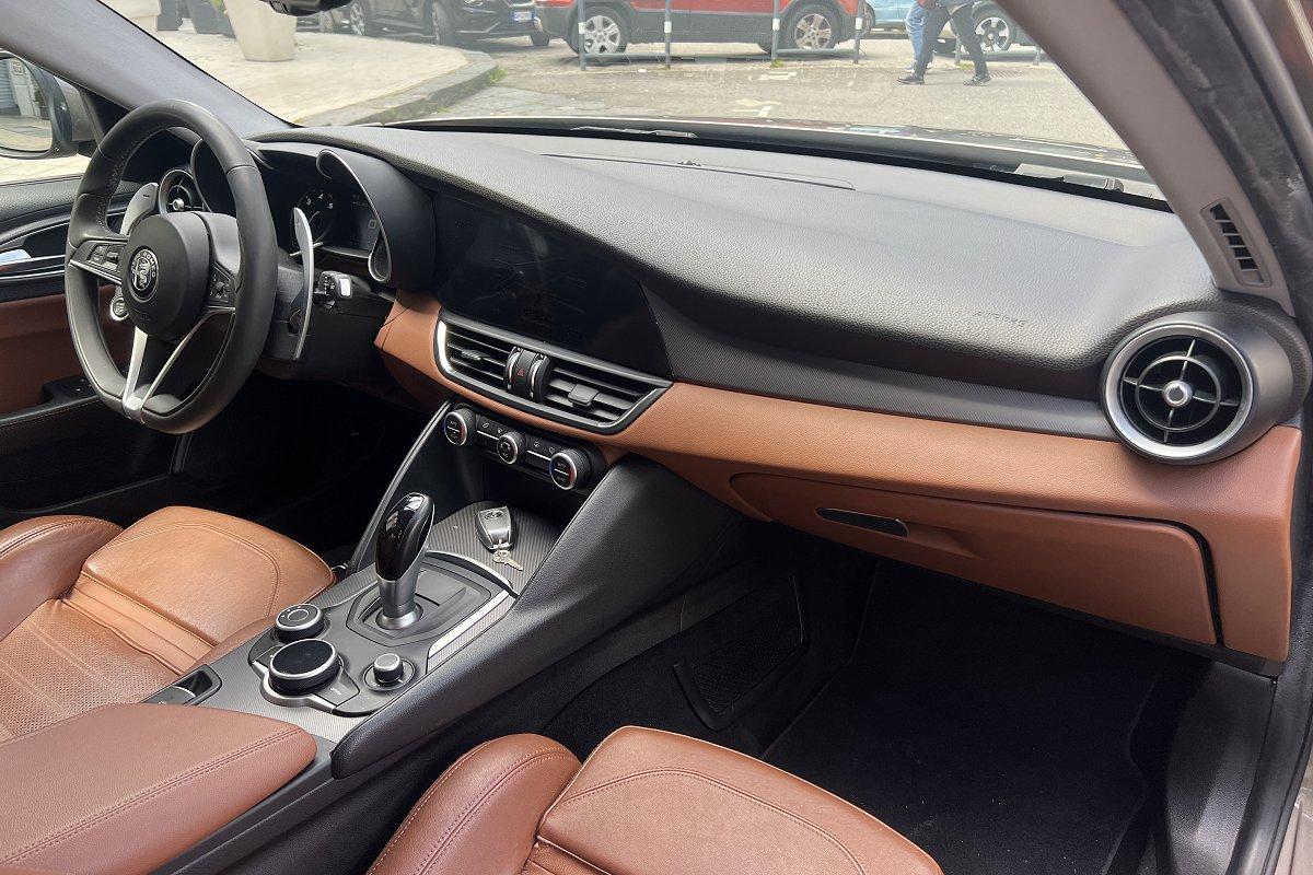 ALFA ROMEO Giulia 2.2 Turbodiesel 210 CV AT8 AWD Q4 Veloce