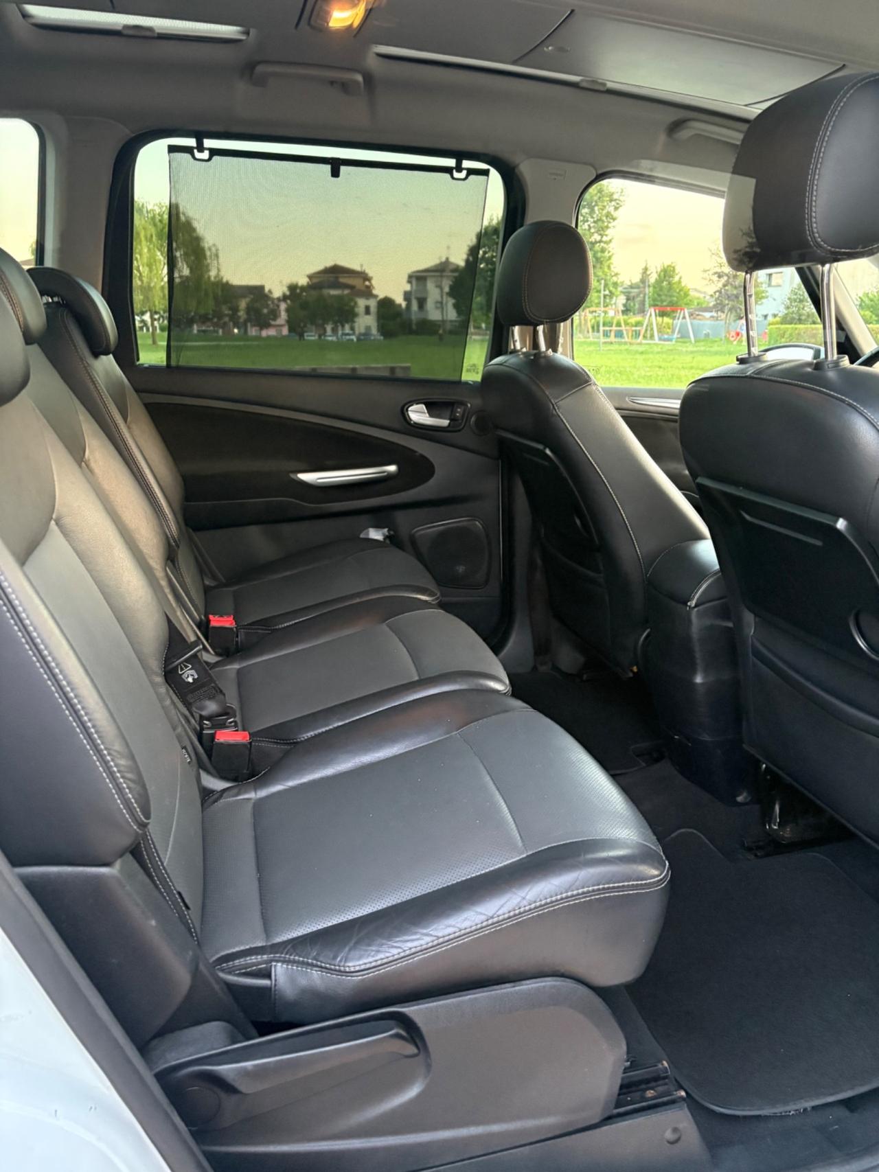 Ford Galaxy galaxi 2.0 tdci 7 posti tetto pelle pronta al uso