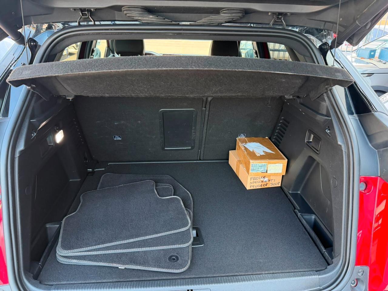 Peugeot 3008 1.2 GT LINE EURO 6e