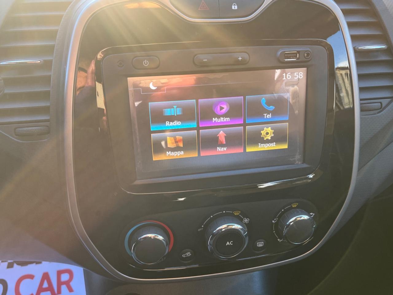 Renault Captur 1.5 dCi Start&Stop Wave Unipro 2014