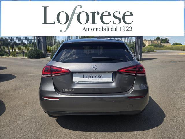 MERCEDES-BENZ A 180 d Automatic Business