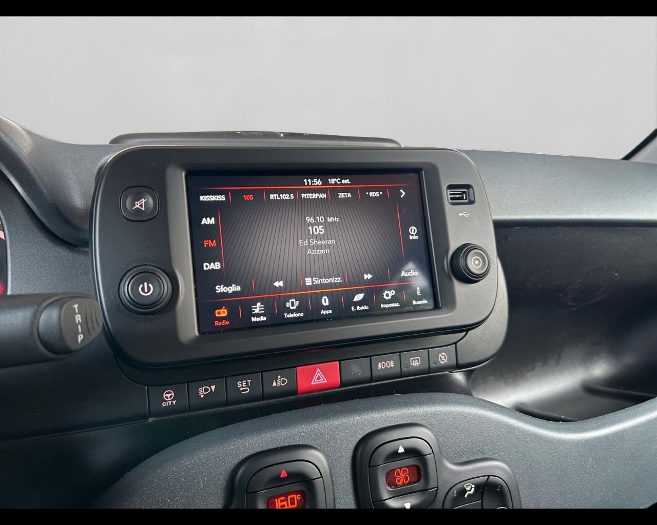 FIAT Panda III 2021 Cross - Panda 1.0 firefly hybrid Cross s&s 70cv 5p.ti