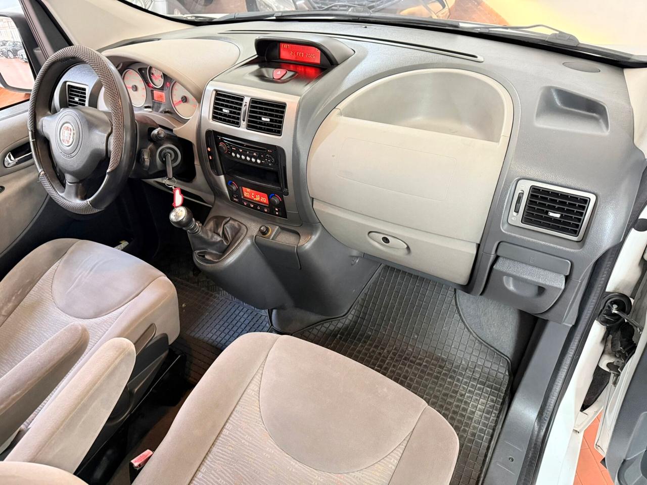 Fiat Scudo 2.0 MJT/120cv 6 Marce 9 Posti Family